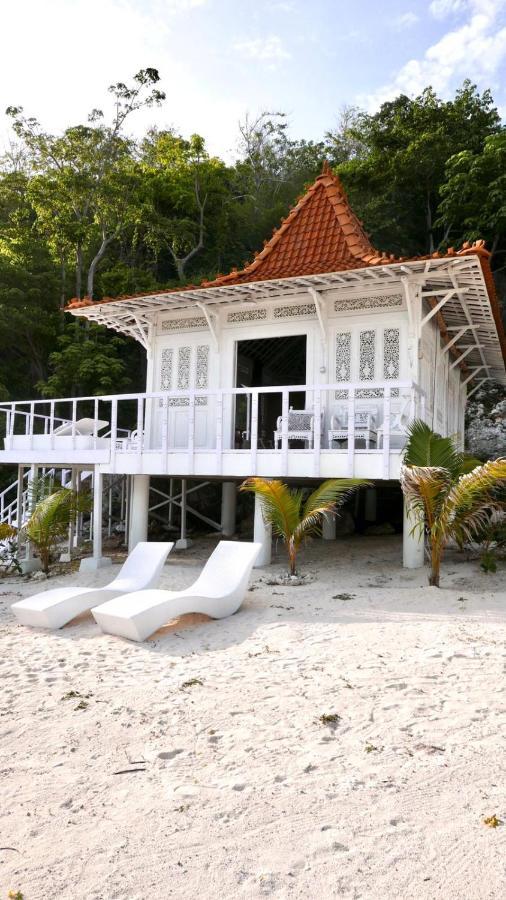 Eco Dive Resort Alycastre Maumere Exterior photo